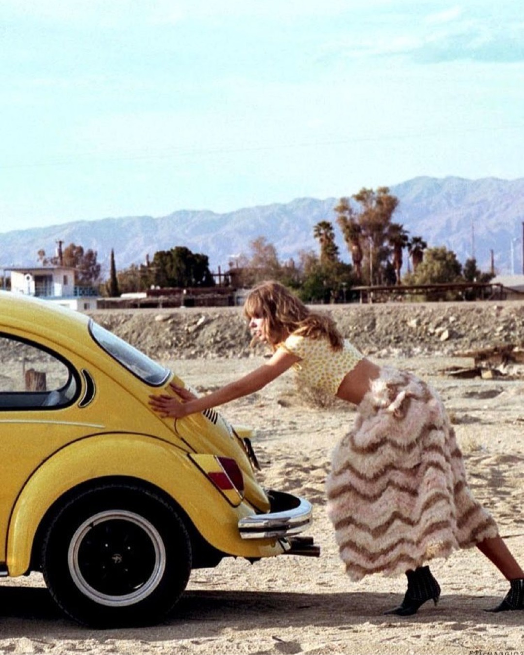 Nostalgia Without Memory: Why We Dream of a '70s Summer